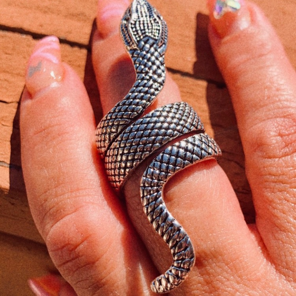 🆕RETRO SILVER PLATED SNAKE RING - Picture 4 of 4
